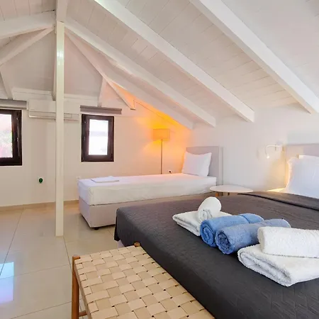 Apartament Blue Lagoon At Stoúpa