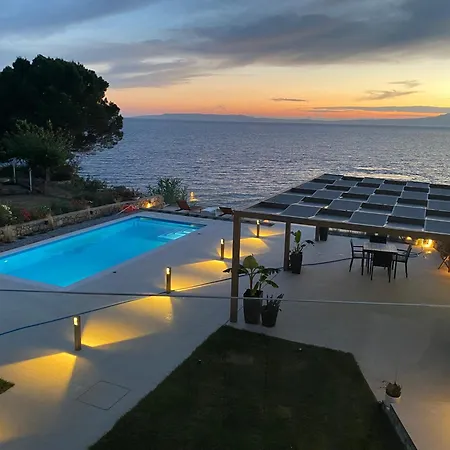 Lägenhet Blue Lagoon At Stoúpa