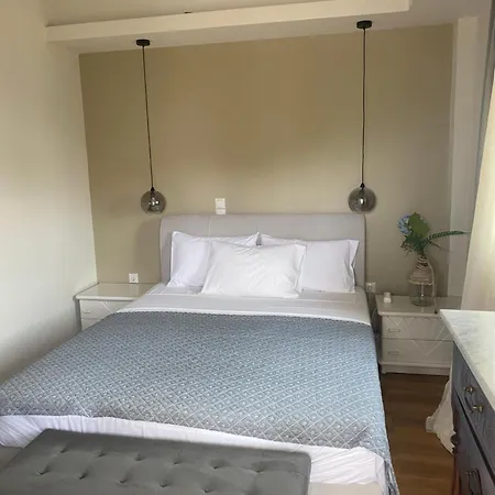 Blue Lagoon At Lägenhet Stoúpa