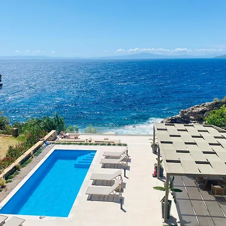 Lägenhet Blue Lagoon At Stoúpa