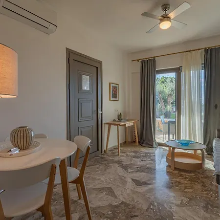 Blue Lagoon Appartement Stoúpa