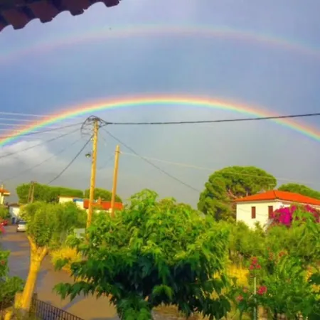 Lägenhet Blue Lagoon At Stoúpa