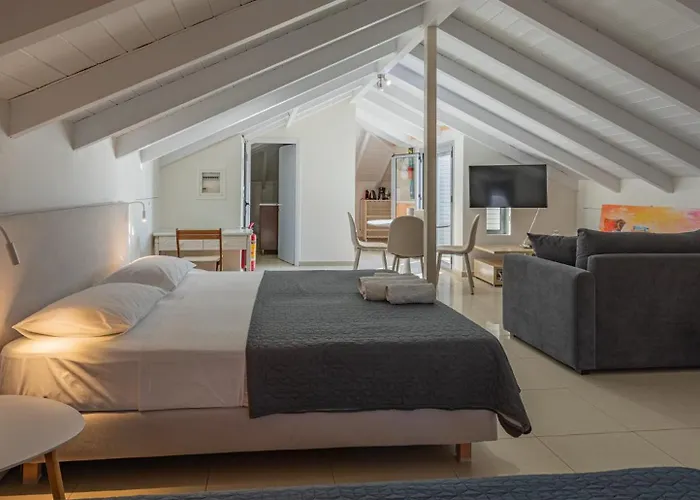 Blue Lagoon At Apartamento